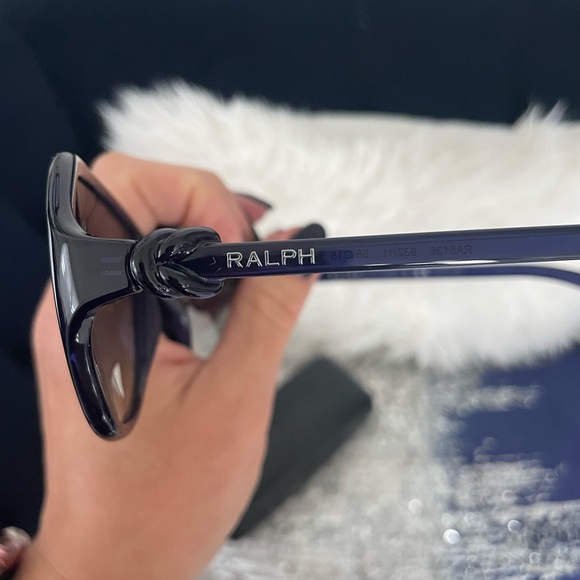 Ralph Lauren Original Sun glasses - Picture 4 of 6